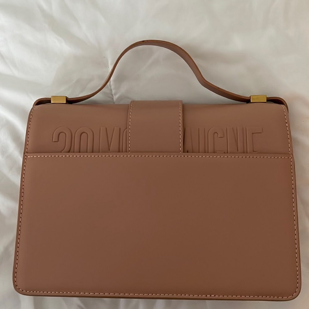 Crossbody bag